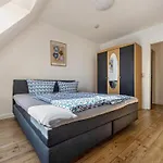 Xxl Reihenhaus Mit Wlan In Feriehus *