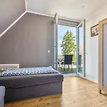 Xxl Reihenhaus Mit Wlan In Feriehus *