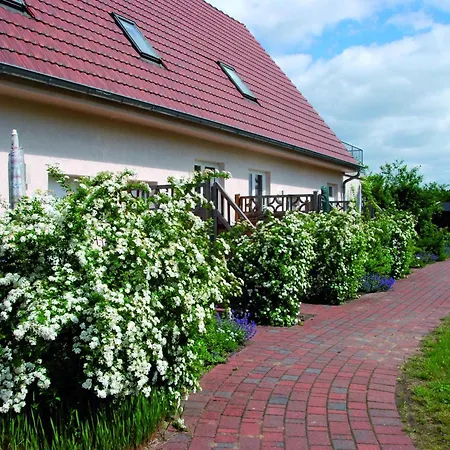 Feriehus Xxl Reihenhaus Mit Wlan In *