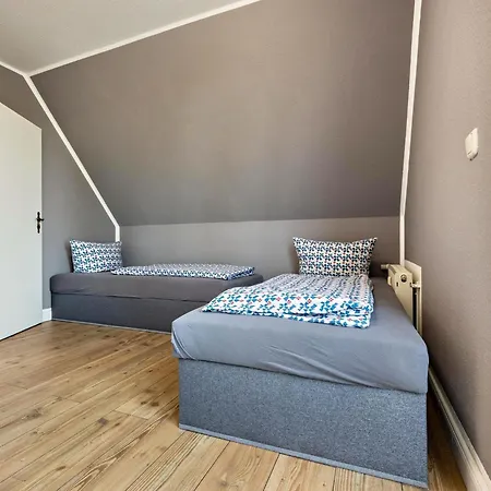 Grosszuegiges Xxl Reihenhaus Mit Wlan In *